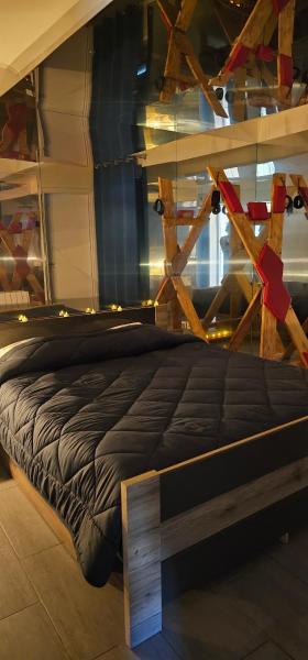 CHAMBRE MIROIR Marseille T2 + jardin privé